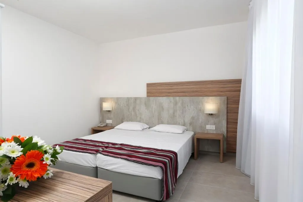 Room, Kapetanios Aqua Resort, Cyprus
