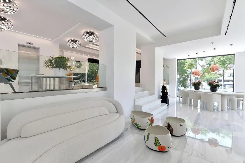 Lobby, The Athenaeum, Athens
