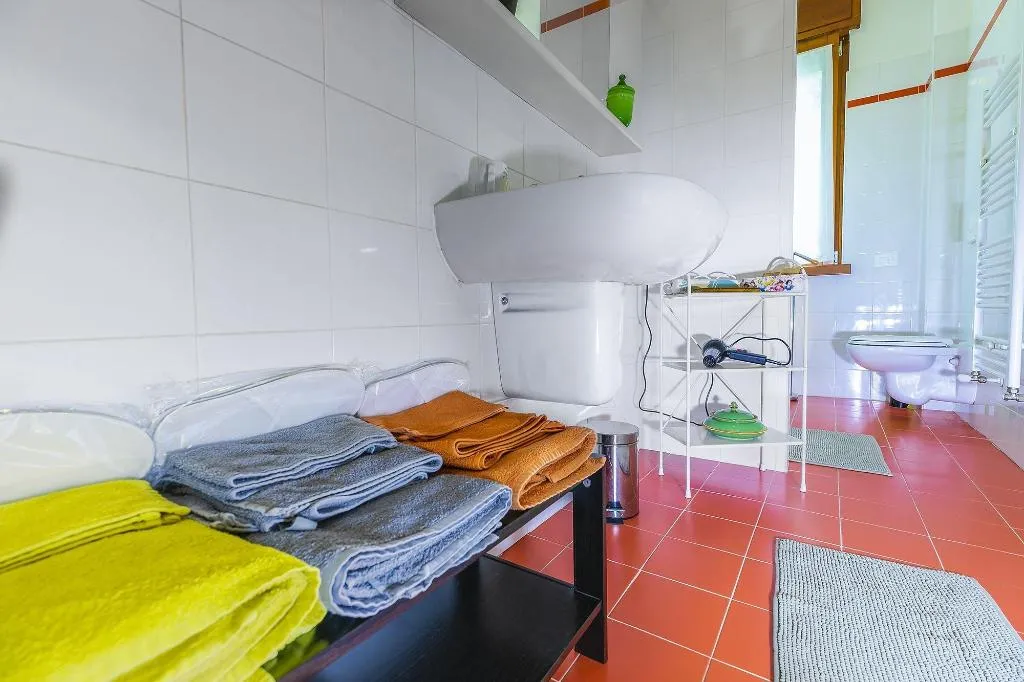 Room, Rita's Garden, Milan