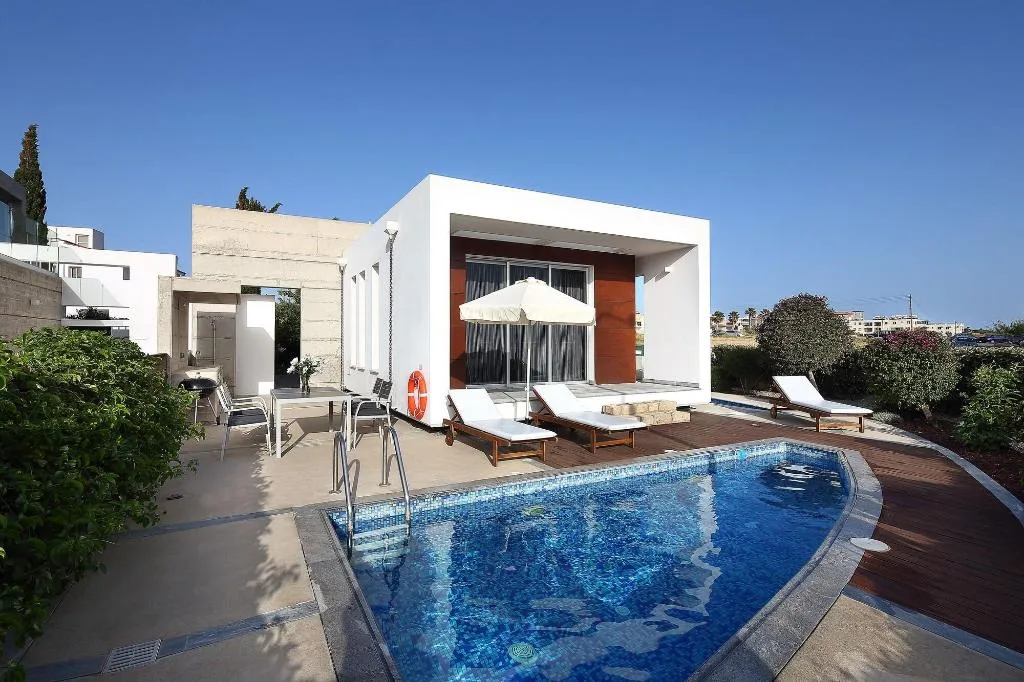 Room, Paradise Cove Luxurious Beach Villas, Cyprus