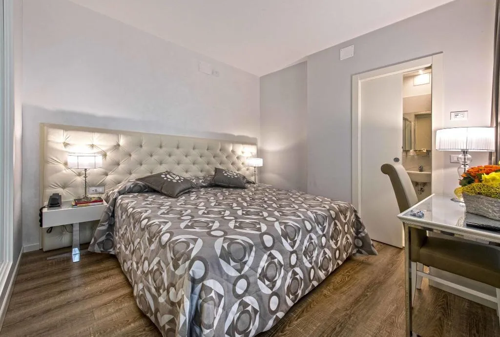 Double or Twin SUPERIOR Room, Hotel Al Vivit, Venice