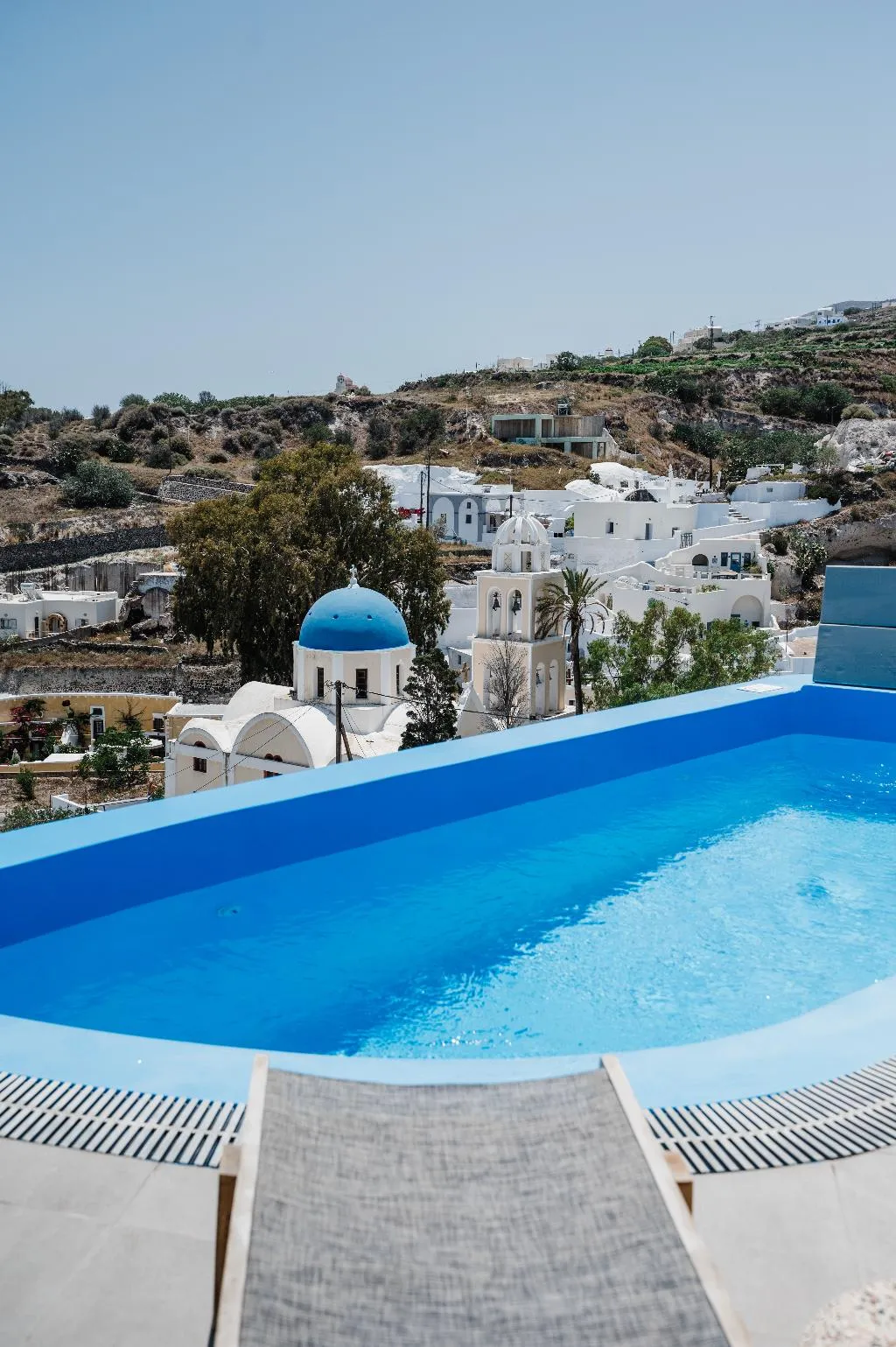 SUITE WITH PRIVATE POOL Room, Amphitrite Suites Santorini, Santorini
