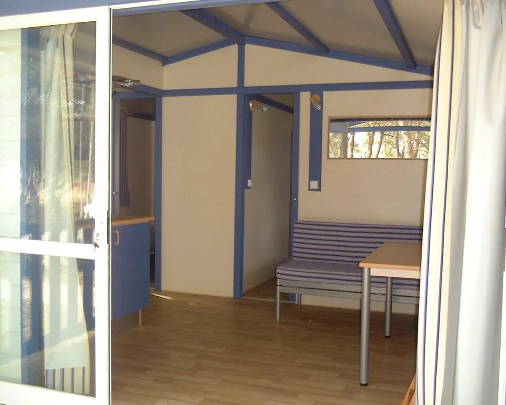 BUNGALOW CAPACITY 5 Room, Orbitur Rio Alto, Porto