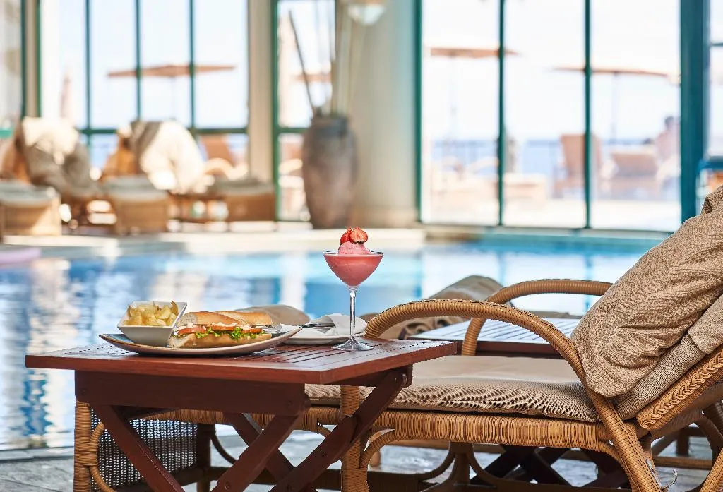 Bar, The Cliff Bay Resort, Madeira