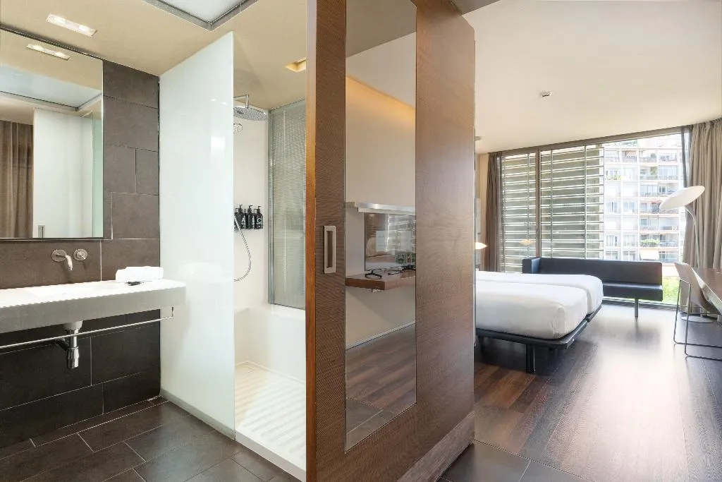 SINGLE STANDARD Room, B-Hotel, Barcelona