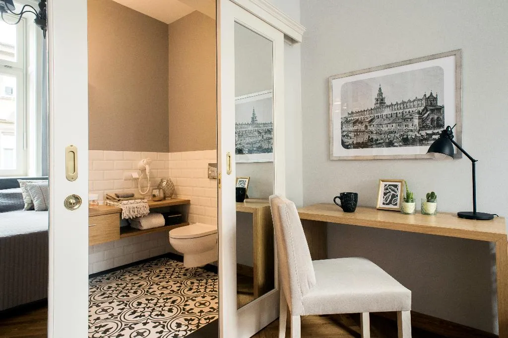 APARTMENT SUPERIOR ONE BEDROOM Room, Belle Epoque Residence, Krakow
