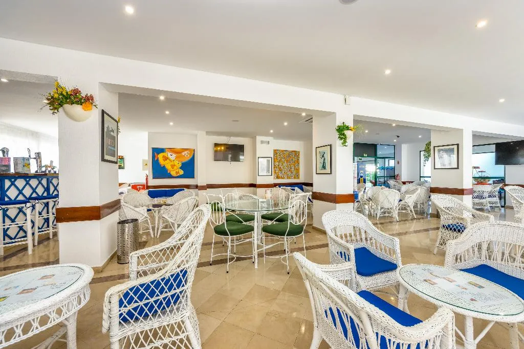 Bar, Janelas do Mar, Algarve