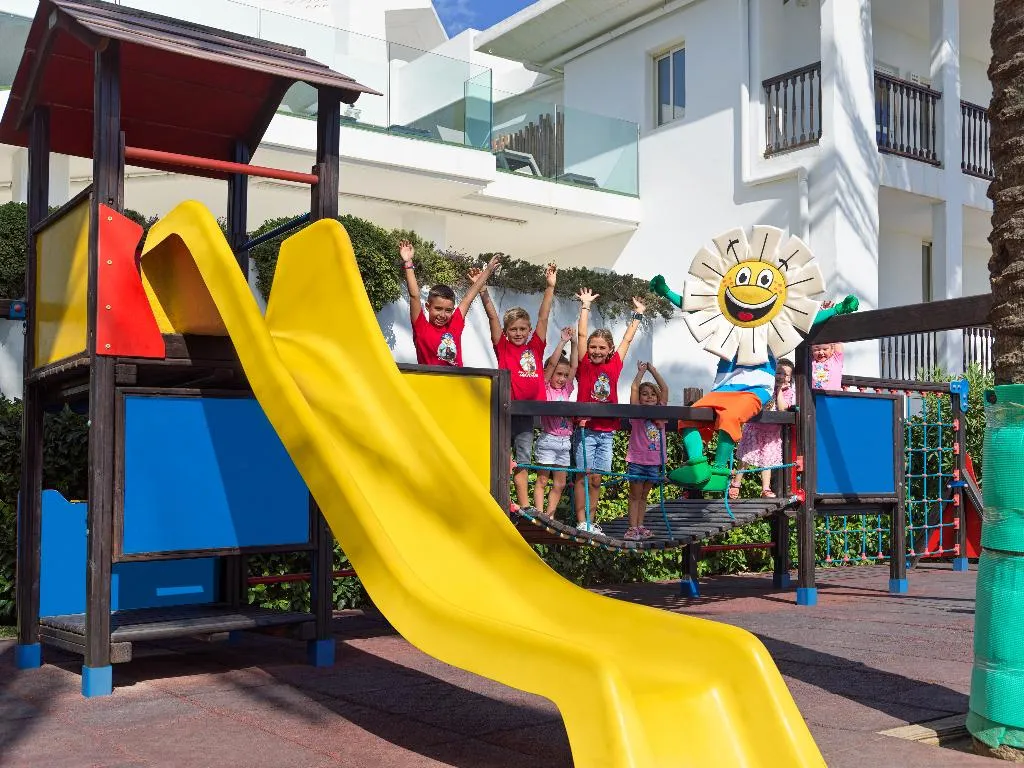 Sports and Entertainment, H10 Estepona Palace, Costa Del Sol