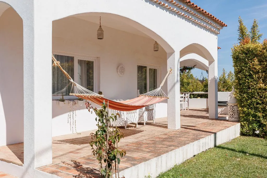 APARTMENT DELUXE THREE BEDROOM Room, Laranjal Farm House, Algarve