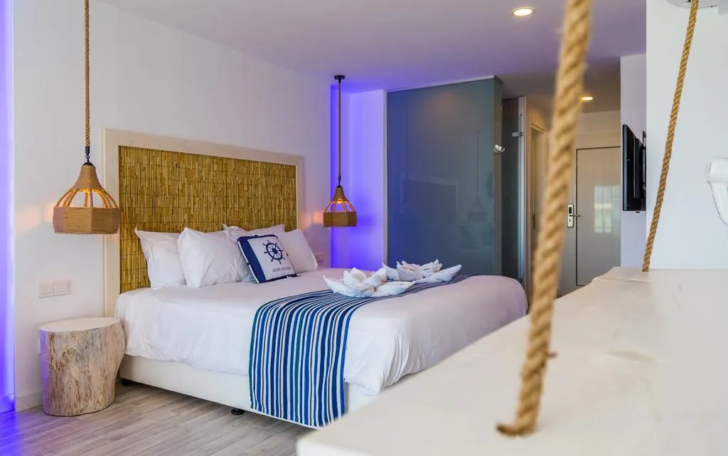 Room, Blue Harbour Boutique Apartments, Cyprus