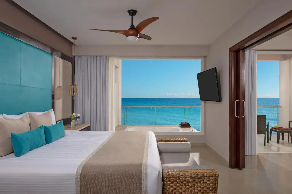 SUITE CLUB OCEAN FRONT Room, Dreams Jade Resort & Spa - All Inclusive, Cancun Area