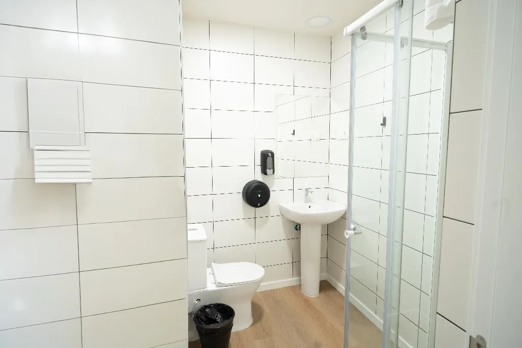 DOUBLE BASIC Room, Adventure Hostel Madrid, Madrid