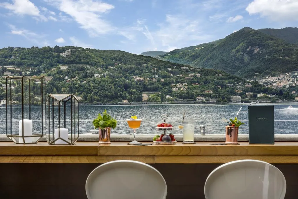 Terrace, Palazzo Venezia, Milan