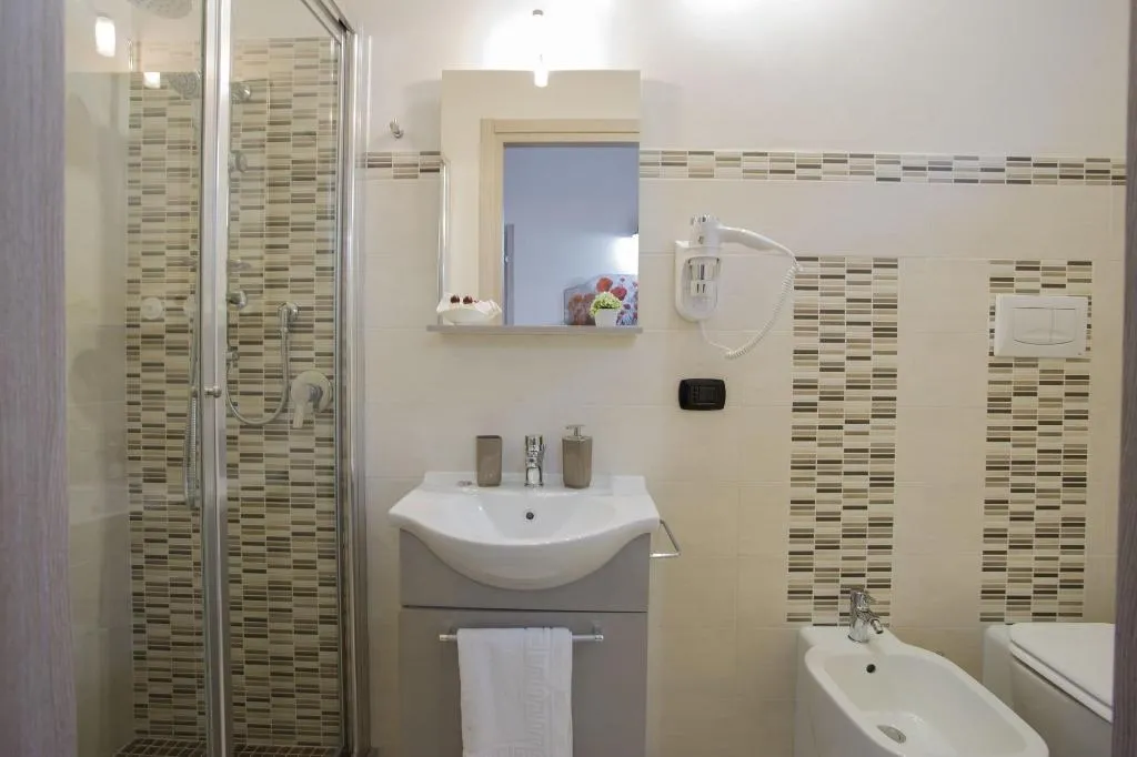 Room, B&B Cinisi Mare e Monti, Palermo