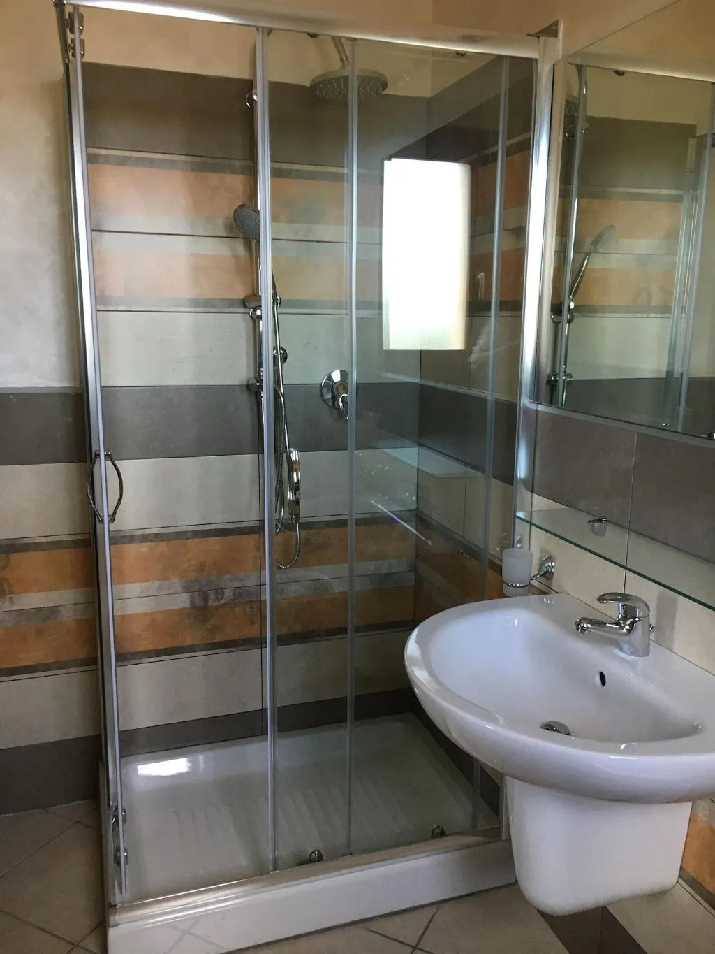 Room, La Piazzetta Guest House, Olbia