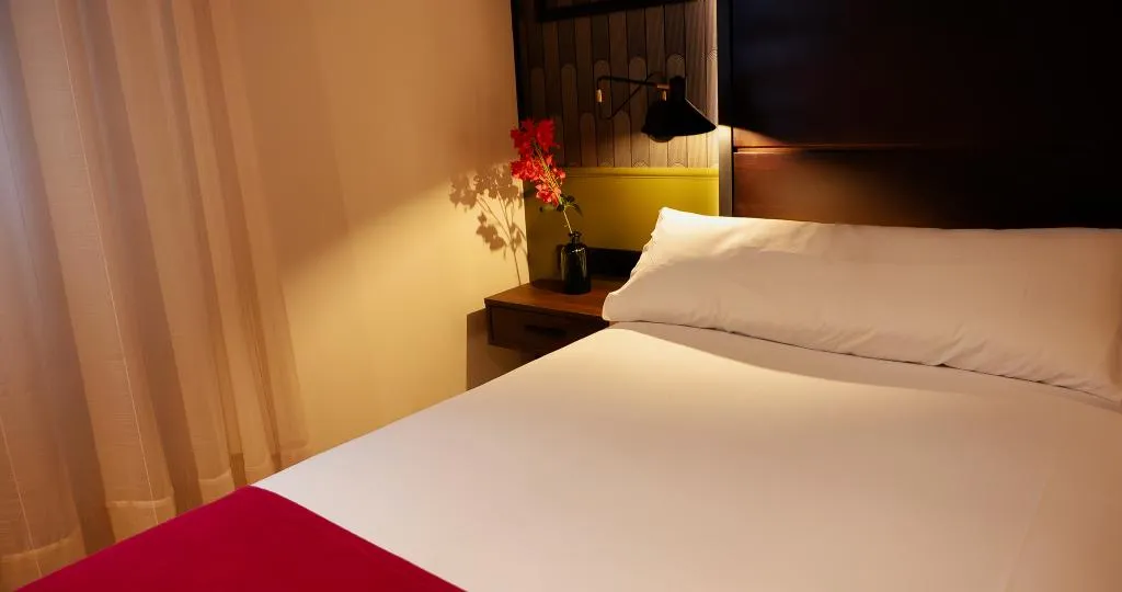 JUNIOR SUITE STANDARD Room, Hotel Vertice Sevilla Aljarafe, Seville