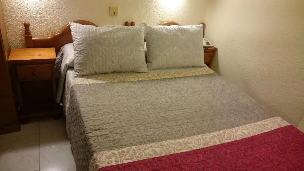 Room, Restaurante Salvadora, Costa Blanca