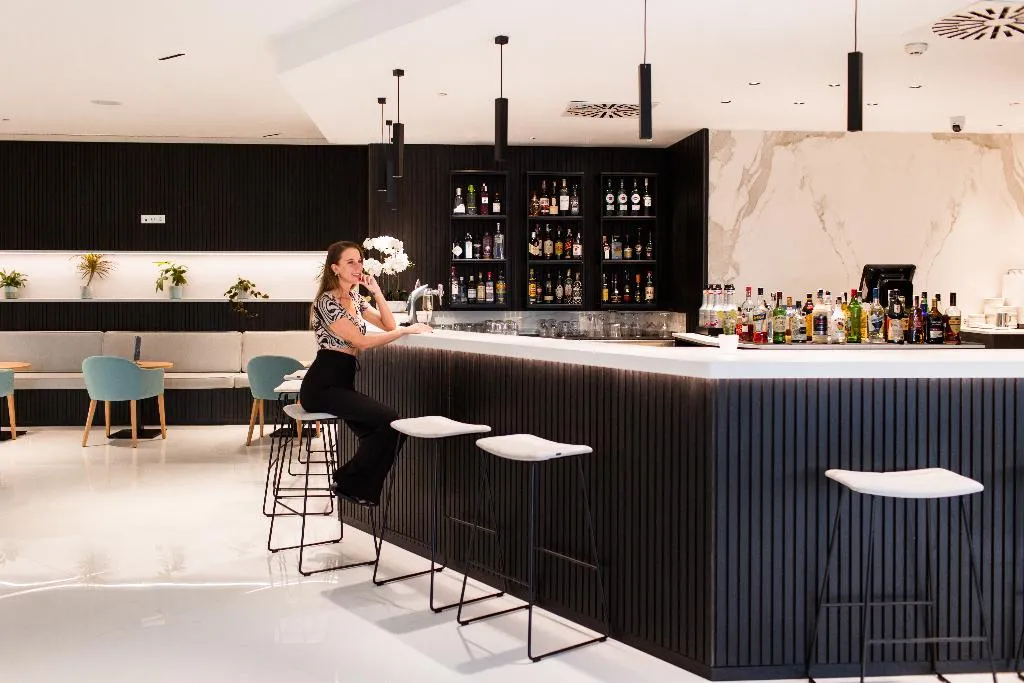 Bar, Gran Sagitario, Menorca