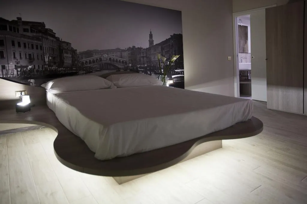 Room, Seven Rooms Milano, Milan