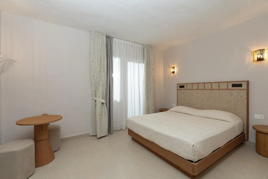 DOUBLE SUPERIOR SEA VIEW Room, Rocce Sarde, Olbia