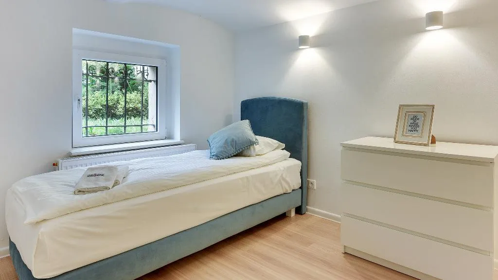 APARTMENT CAPACITY 7 TWO BEDROOMS Room, Dom & House - Apartments Quattro Premium, Gdansk