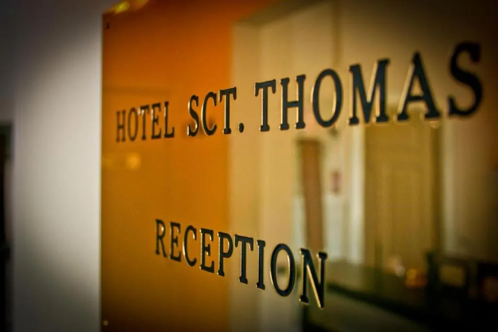 Lobby, Sct Thomas, Copenhagen