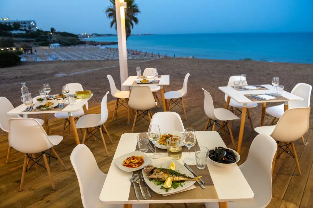 Restaurant, Hotel Club Eloro, Catania