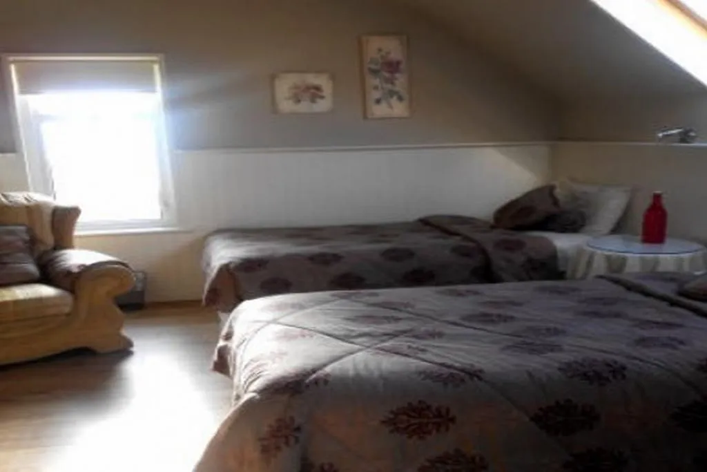 Room, Doire Liath, Cork