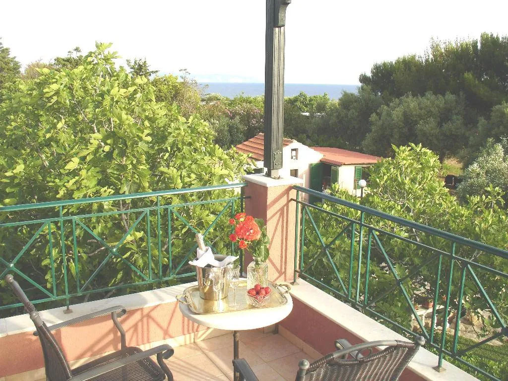 VILLA SUPERIOR SEA VIEW Room, Monambeles Villas, Kefallinia