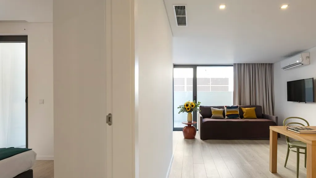 APARTMENT SUPERIOR ONE BEDROOM Room, Lisbon Serviced Apartments - Parque, Lisbon