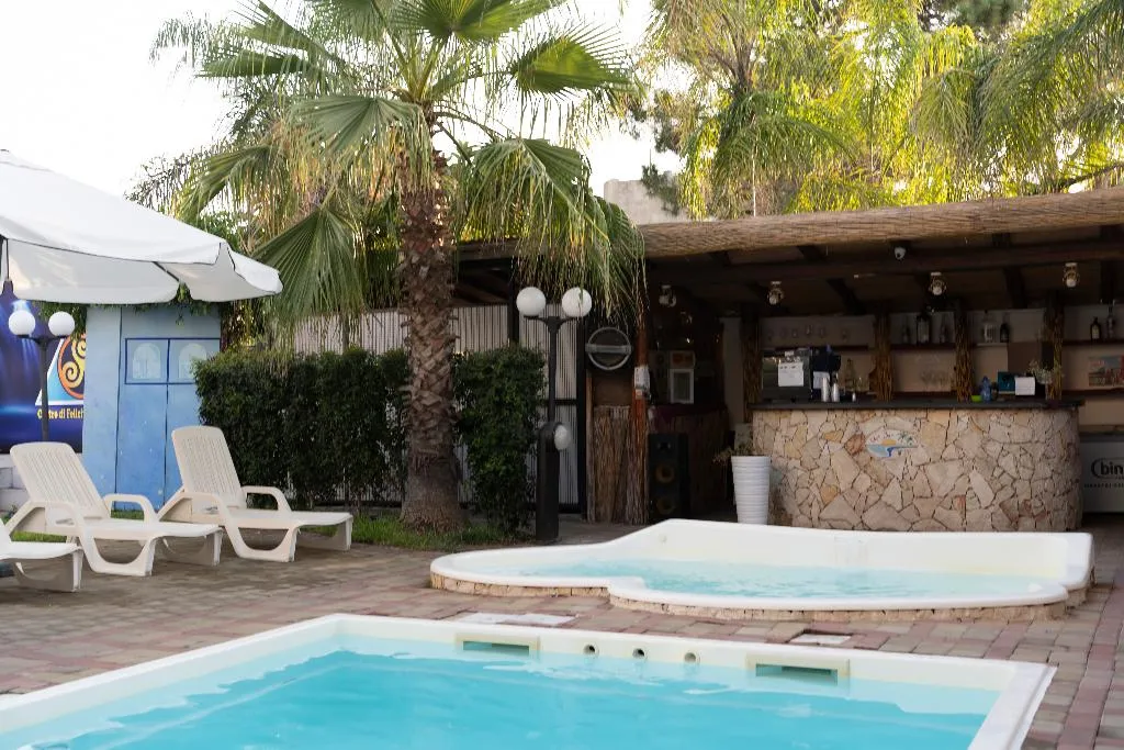 Pool, Costa Del Sole, Catania