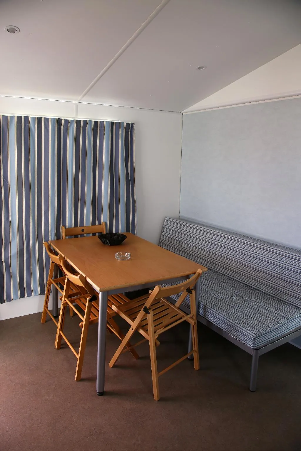 BUNGALOW CAPACITY 5 Room, Orbitur Guincho, Lisbon