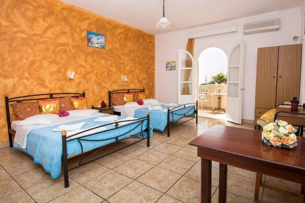 Room, Fira Calm Hotel, Santorini