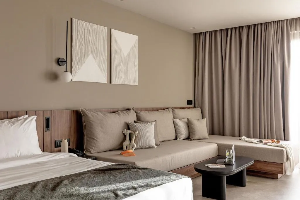 Room, Elios Hill - Sun Kissed Happiness, Crete