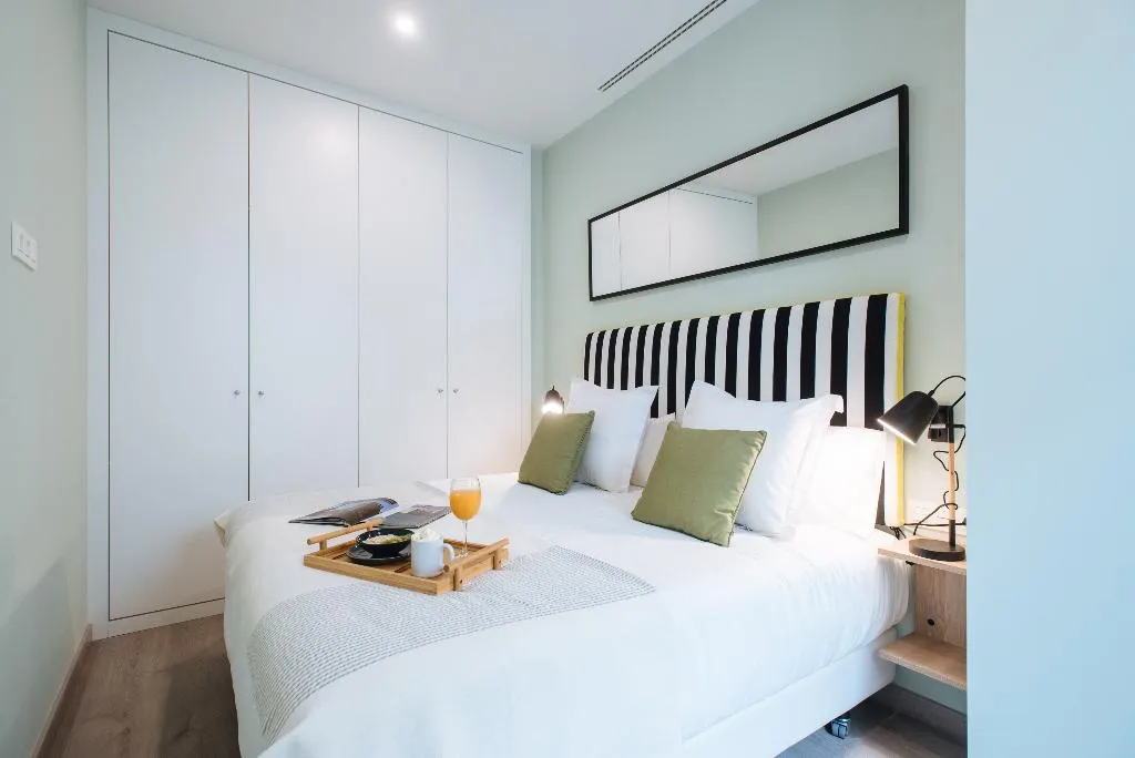 APARTMENT DUPLEX Room, Sercotel Sevilla Guadalquivir Suites, Seville