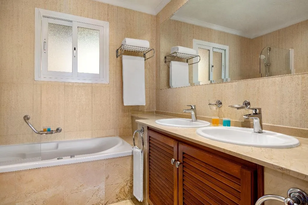 SUITE TWO BEDROOMS Room, Wyndham Grand Costa del Sol, Costa Del Sol