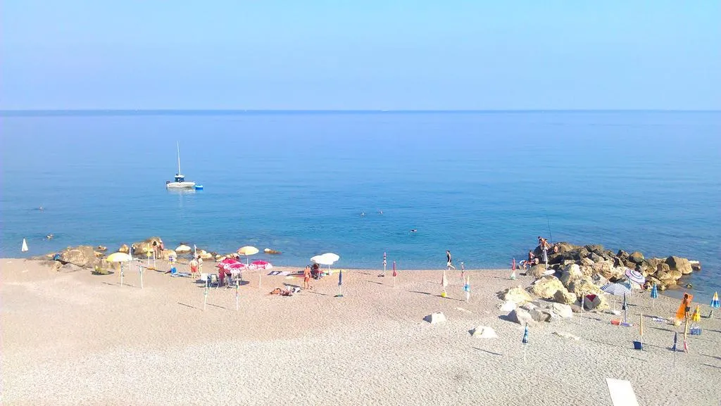 Beach, La Scogliera, Naples