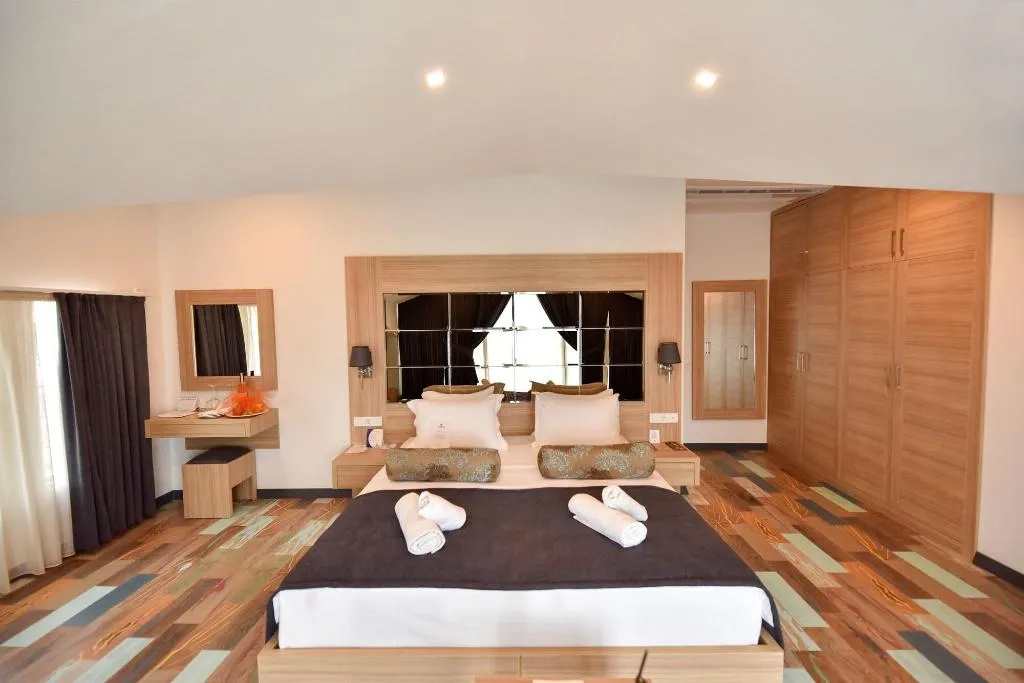 Room, Alesta Midtown, Dalaman