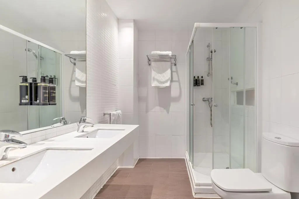 Double or Twin WITH TERRACE Room, Dorma Victoria Palace, Madrid