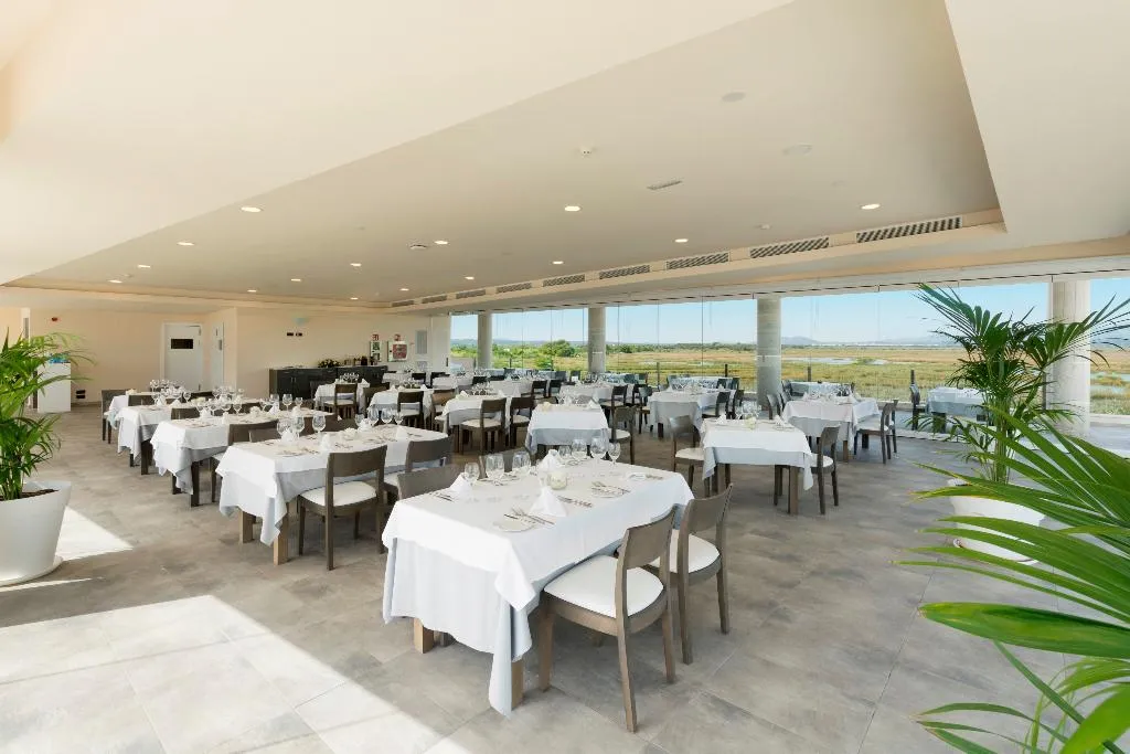 Restaurant, Mar Hotels Playa de Muro Suites, Majorca