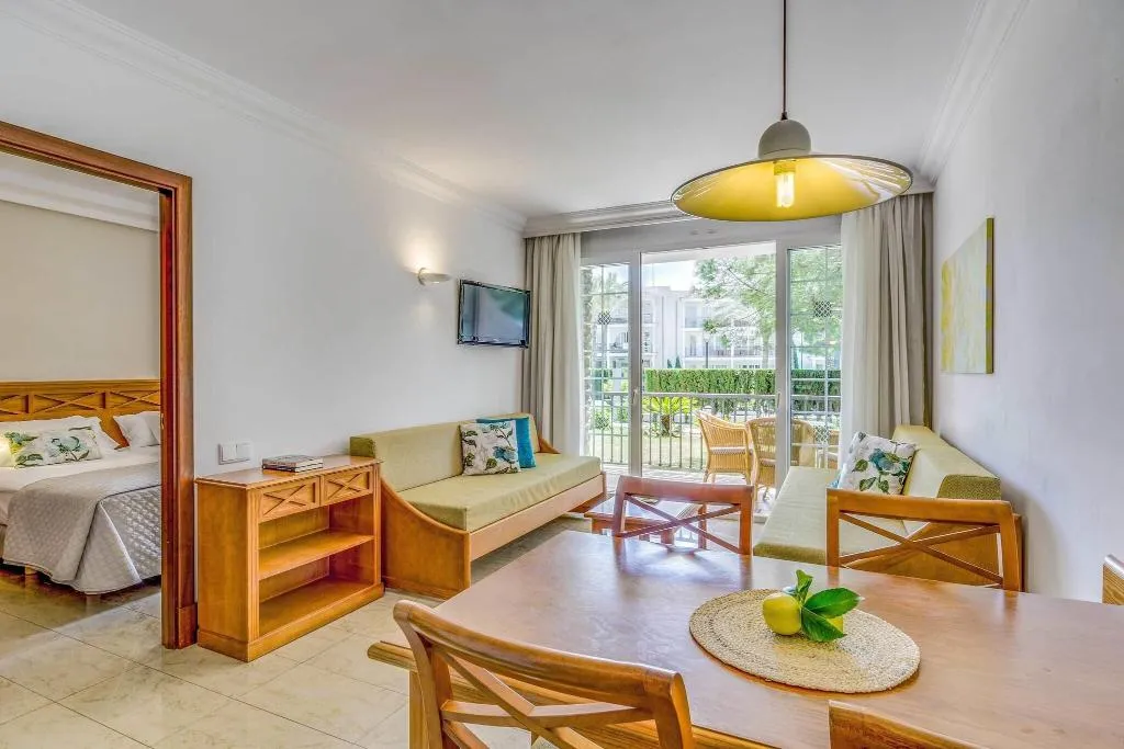APARTMENT TWO BEDS Room, Inturotel Sa Marina, Majorca