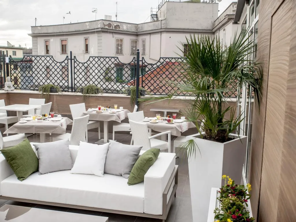 Terrace, Hotel San Pietro, Naples