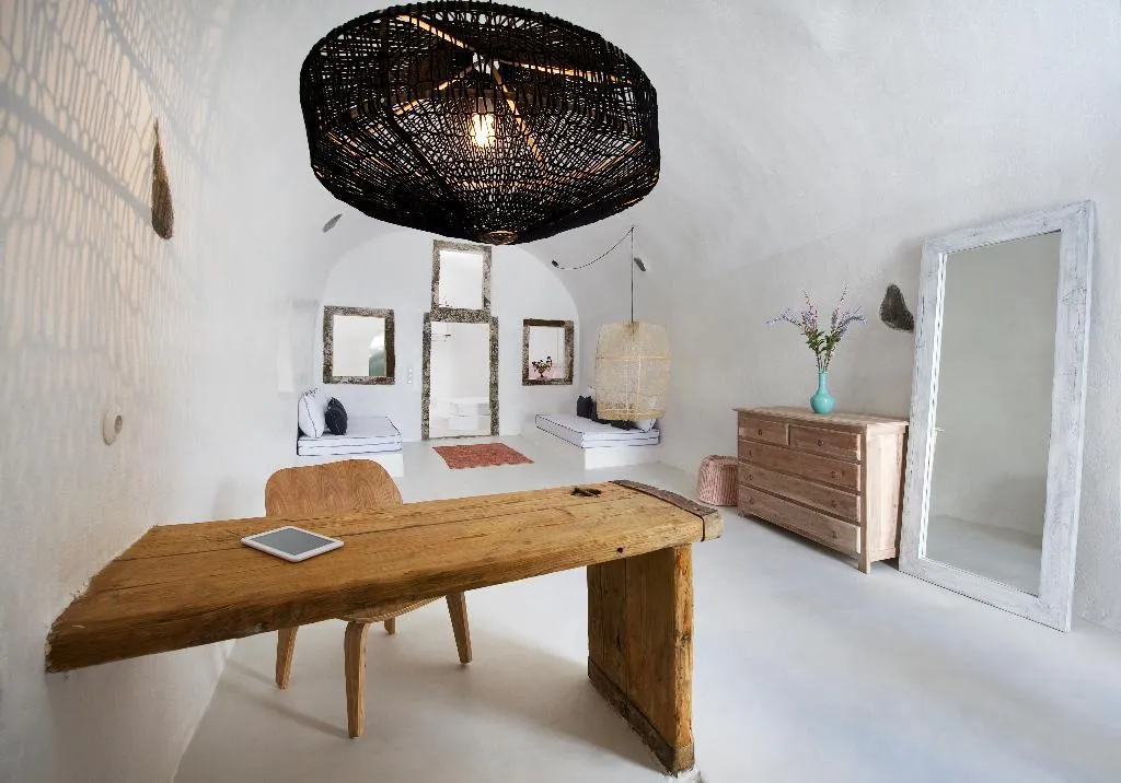 SUITE STANDARD Room, Sophia Luxury Suites, Santorini