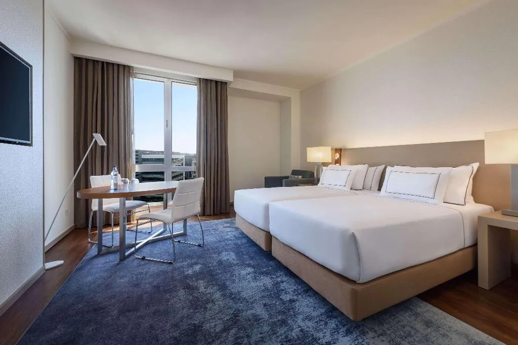 Room STANDARD Room, Melia Lisboa Oriente, Lisbon