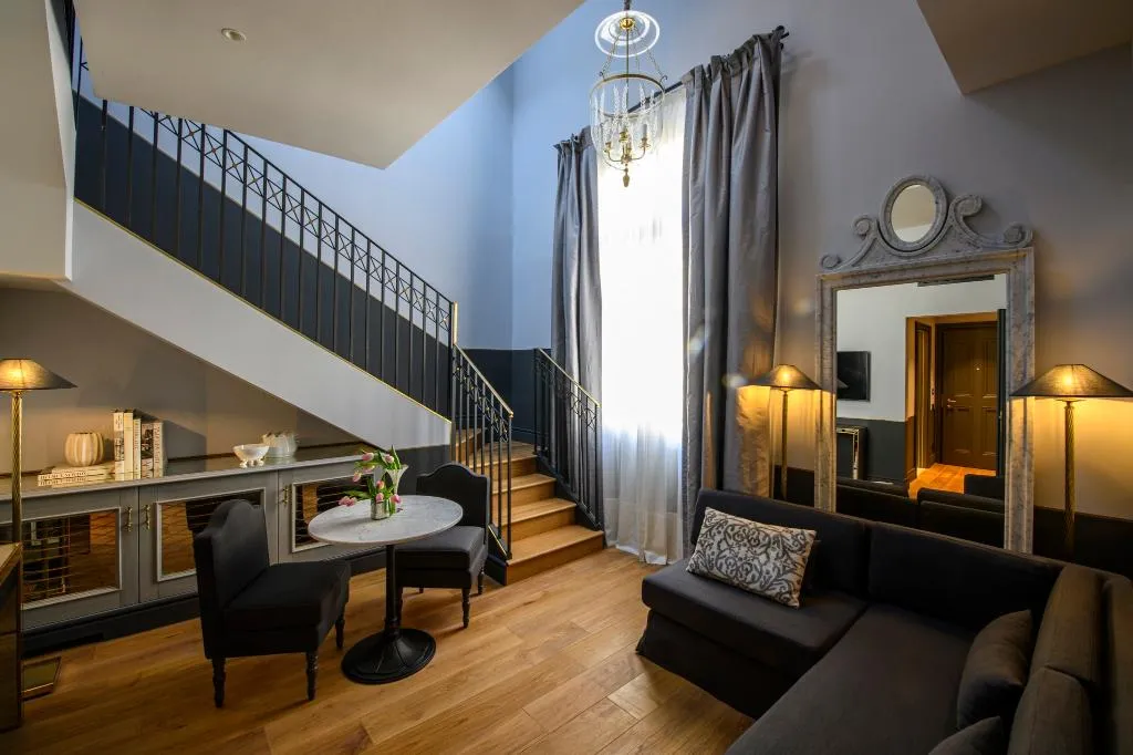 SUITE STANDARD Room, Helvetia & Bristol Firenze - Starhotels Collezione, Florence