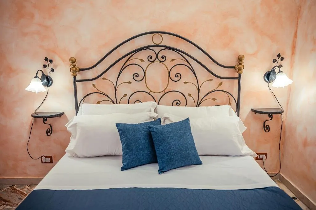 Room, B&B Marranzano, Catania
