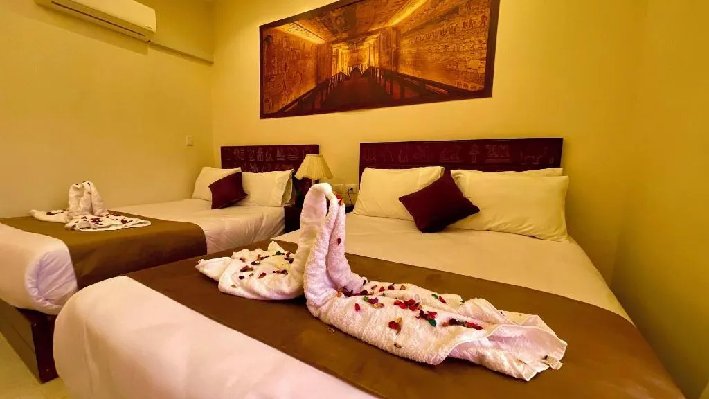 Room, Nemes Pyramids View Inn, Cairo