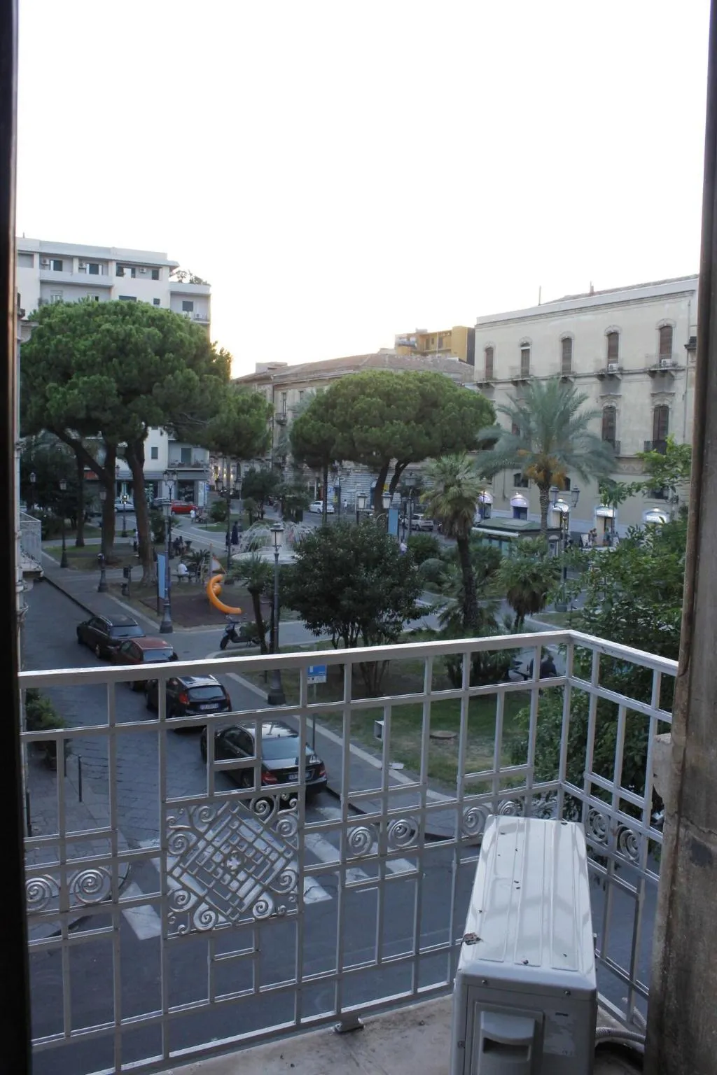 General view, La Casa Di Isabella, Catania