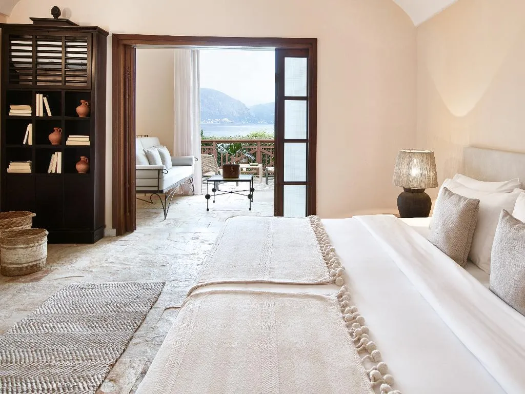 FAMILY ROOM STANDARD Room, Grecotel Daphnila Bay, Corfu