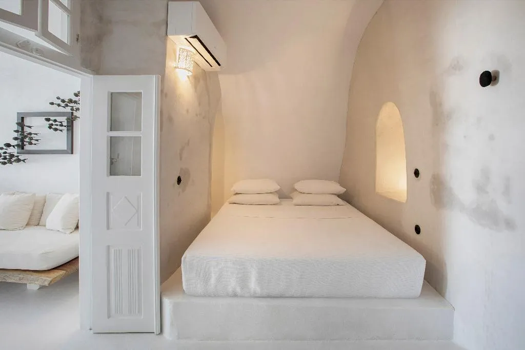 SUITE HONEYMOON Room, Ducato Di Oia, Santorini